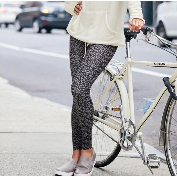 Soft Surroundings Leggings Large Animal Print Black Gray Full Length Viscose - Picture 1 of 7